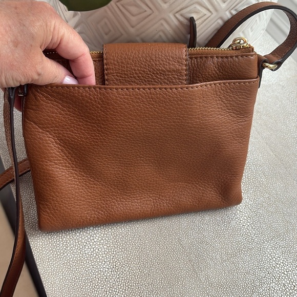 Michael Kors Leather Tan Saddle Brown Crossbody Bag bifold - Picture 6 of 14